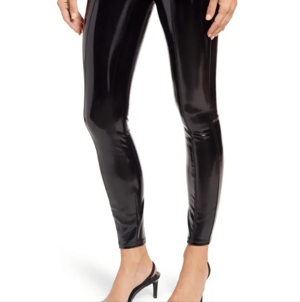 Spanx faux patent leather new leggings